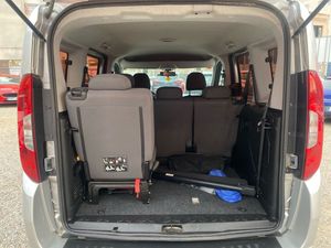 Fiat Doblò Panorama Lounge Largo 1.6 Mjet 120cv E6  - Foto 19