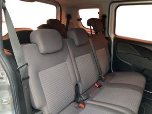 Fiat Doblò Panorama Lounge Largo 1.6 Mjet 120cv E6  - Foto 18