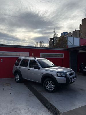 Land-Rover Freelander 2.0TD4 S  - Foto 4