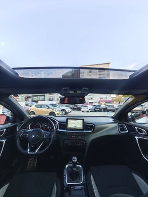 Kia ProCeed 1.0 T-GDi 88kW (120CV) GT Line  - Foto 17