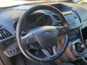 Ford Grand C-MAX 1.0 EcoBoost 125CV Trend+  - Foto 15