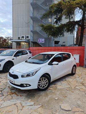 Kia Ceed 1.4 CVVT 100CV Drive  - Foto 10