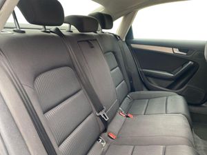 Audi A4 2.0 TDI e 136cv DPF  - Foto 18