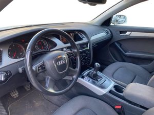 Audi A4 2.0 TDI e 136cv DPF  - Foto 11