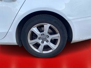 Audi A4 2.0 TDI e 136cv DPF  - Foto 7