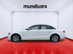 Audi A4 2.0 TDI e 136cv DPF  - Foto 7