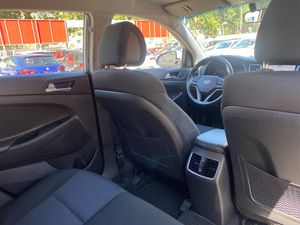 Hyundai Tucson 1.6 GDi BlueDrive Link 4x2  - Foto 23