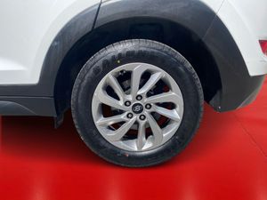 Hyundai Tucson 1.6 GDi BlueDrive Link 4x2  - Foto 12