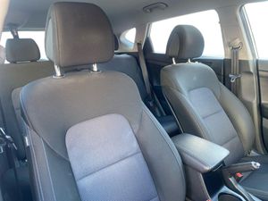 Hyundai Tucson 1.6 GDi BlueDrive Link 4x2  - Foto 16