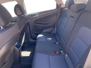 Hyundai Tucson 1.6 GDi BlueDrive Link 4x2  - Foto 20