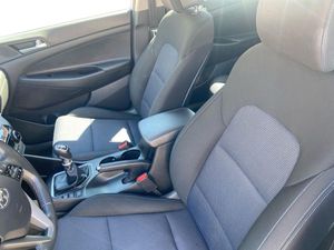Hyundai Tucson 1.6 GDi BlueDrive Link 4x2  - Foto 19