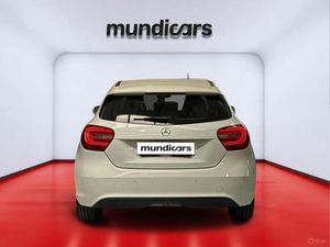 Mercedes Clase A A 180 BlueEFFICIENCY Style  - Foto 5