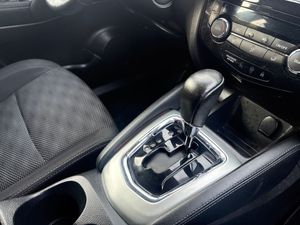 Nissan Qashqai 1.6 dCi XTRONIC N-CONNECTA  - Foto 13