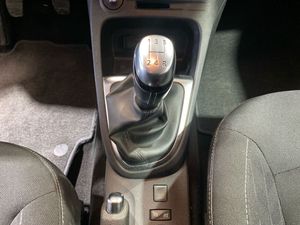 Renault Captur Limited Energy TCe 66kW (90CV)  - Foto 13