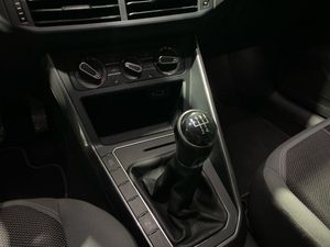 Volkswagen Polo Advance 1.6 TDI 70kW (95CV)  - Foto 13