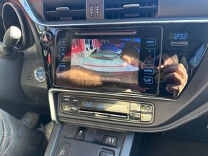 Toyota Auris 1.8 Hybrid Advance  - Foto 15