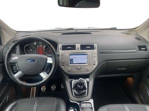 Ford Kuga 2.0 TDCi 2WD Titanium S  - Foto 9