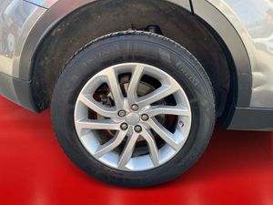 Land-Rover Discovery Sport 2.0L TD4 4x4 HSE  - Foto 10