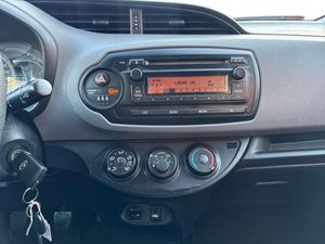 Toyota Yaris 1.0 VVT-i City  - Foto 16