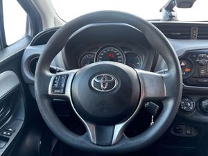 Toyota Yaris 1.0 VVT-i City  - Foto 12