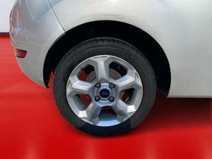Ford Fiesta 1.4 TDCI Ambiente  - Foto 10