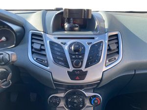 Ford Fiesta 1.4 TDCI Ambiente  - Foto 16