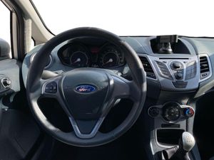 Ford Fiesta 1.4 TDCI Ambiente  - Foto 12