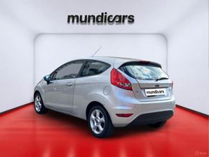 Ford Fiesta 1.4 TDCI Ambiente  - Foto 6
