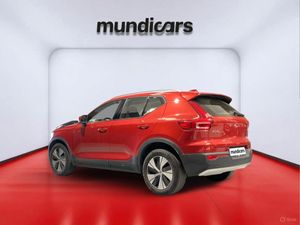 Volvo XC40 Momentum Core T2  - Foto 6