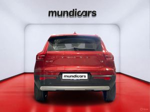 Volvo XC40 Momentum Core T2  - Foto 5