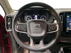 Volvo XC40 Momentum Core T2  - Foto 12