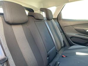 Peugeot 3008 1.5 Blue-HDi Active  - Foto 18