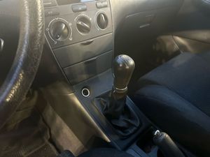 Toyota Corolla 1.6 VVTi Sol  - Foto 13