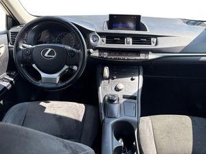 Lexus CT 200h  - Foto 12