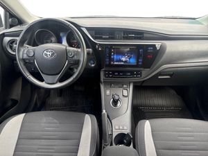 Toyota Auris 1.8 Hybrid Active  - Foto 13