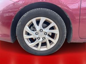Toyota Auris 1.8 Hybrid Active  - Foto 12