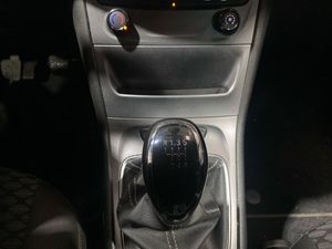 Opel Astra 1.4 SIDI Turbo Dynamic  - Foto 15