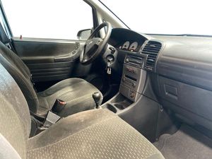 Opel Zafira 2.0 Dti 16v Elegance  - Foto 17
