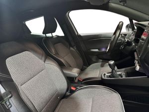 Renault Clio 1.0 TCe Zen  - Foto 17