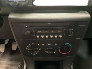 Citroën C4 HDI 90CV LX  - Foto 16