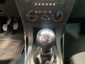 Citroën C4 HDI 90CV LX  - Foto 13