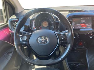 Toyota Aygo 1.0 x-cite  - Foto 14