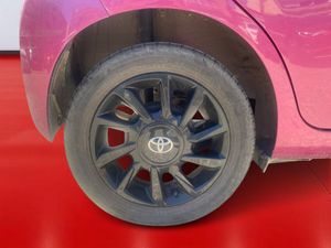 Toyota Aygo 1.0 x-cite  - Foto 12