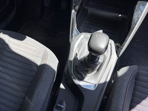 Peugeot 2008 Active Pack BlueHDI  - Foto 15