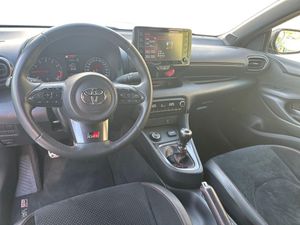 Toyota GR Yaris GR-FOUR  - Foto 11