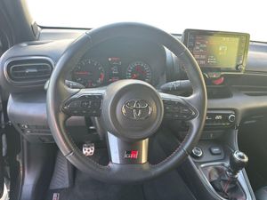 Toyota GR Yaris GR-FOUR  - Foto 12