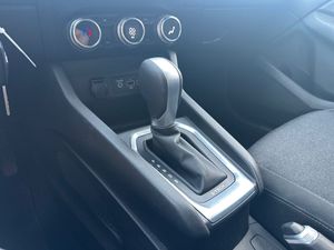 Renault Clio 1.6 Hybrid E-Tech Intens  - Foto 13