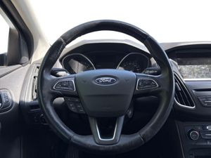 Ford Focus 1.5 TDCi E6 Trend  - Foto 12