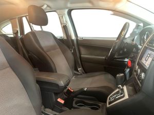 Dodge Caliber 2.0 CVT SXT Confort  - Foto 17