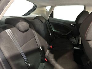 Seat Ibiza 5p 1.6 TDI CR 105 CV FR  - Foto 18